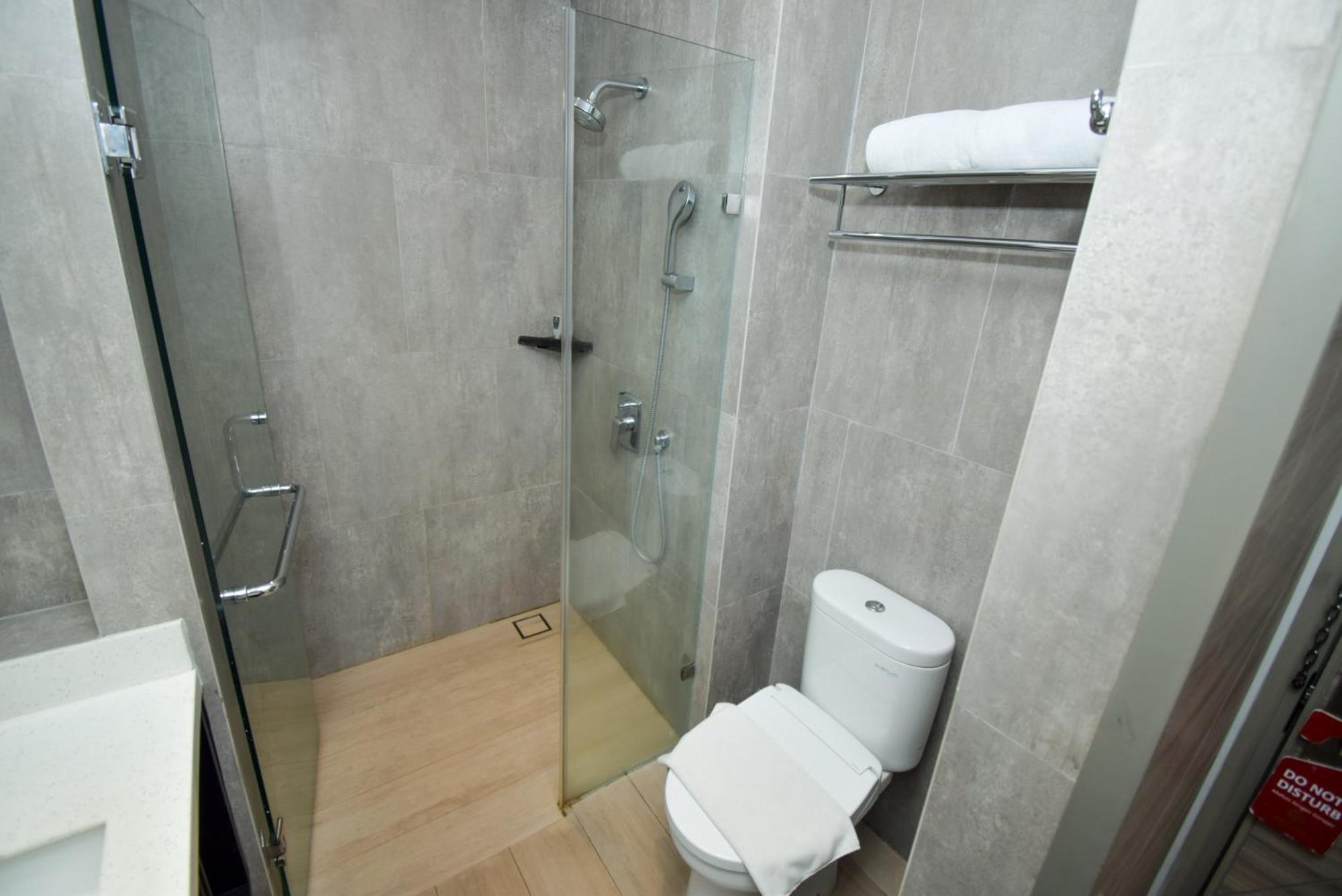Arosa 3* Jakarta